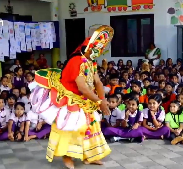 വിദ്യാര്‍ഥികള്‍ക്ക് കേരള കലകളുടെ മേളം ഒരുക്കി ചന്തേര ഇസ്സത്തുൽ ഇസ്‌ലാം എ.എൽ.പി സ്‌കൂള്‍