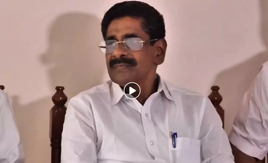 വിടി ബല്റാമിനോട് വിശദീകരണം ചോദിക്കുമെന്ന് മുല്ലപ്പള്ളി വിടി ബല്റാമിനോട് വിശദീകരണം ചോദിക്കുമെന്ന് മുല്ലപ്പള്ളി