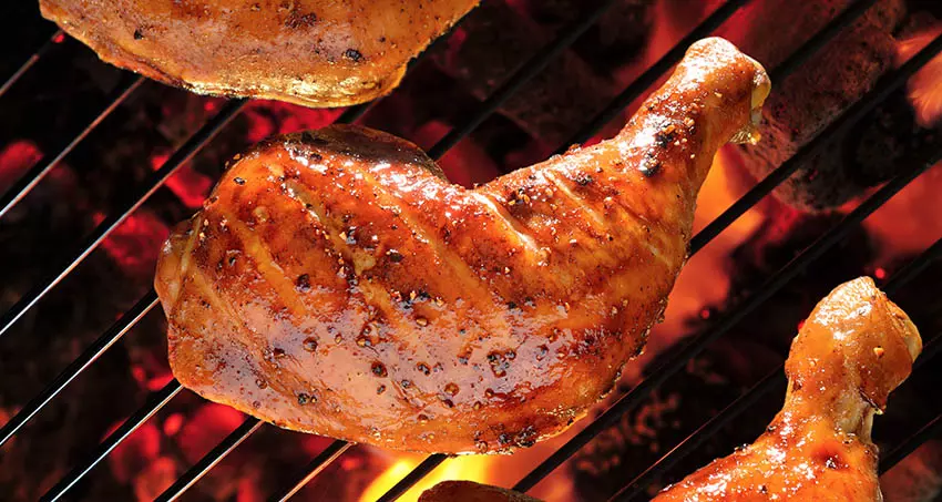 ഗ്രില്‍ഡ് ചിക്കന്‍, ഹോട്ട് ഡോഗ്..; ഈ ഭക്ഷണങ്ങള്‍ കാന്‍സറുണ്ടാക്കുമോ ?