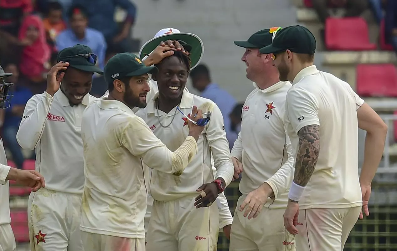 ഇംഗ്ലണ്ടിനെ തോല്‍പിച്ച ബംഗ്ലാദേശിനെ എറിഞ്ഞിട്ട് സിംബാബ്‌വെ; 2013ന് ശേഷം ആദ്യ ജയം   