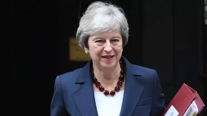 ബ്രെക്സിറ്റ്: അടിയന്തര യോഗം തെരേസ മേ റദ്ദാക്കി ബ്രെക്സിറ്റ്: അടിയന്തര യോഗം തെരേസ മേ റദ്ദാക്കി