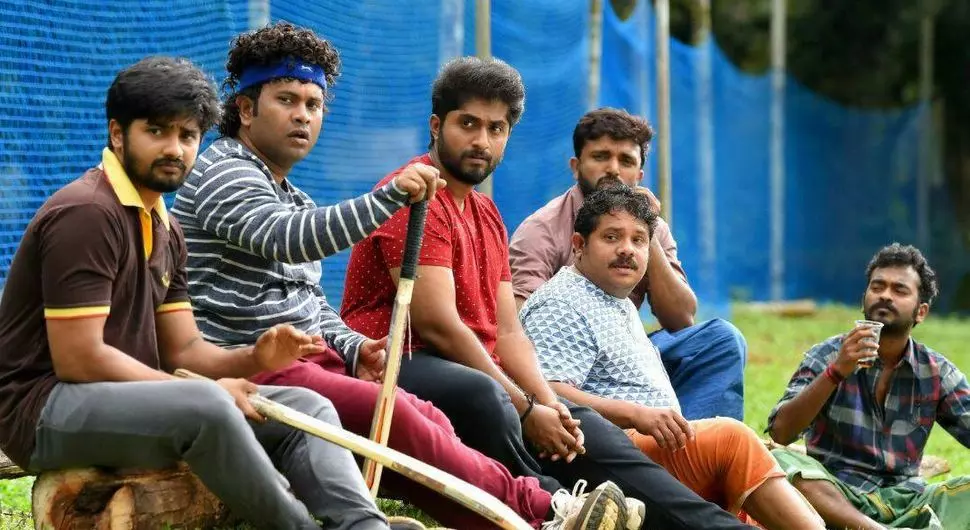 “തത്വം എന്ന് പറഞ്ഞാല്‍ നമുക്കറിയാം, കൂടെ അസി എന്ന മുസ്‍ലിം പേരെങ്ങനെ വന്നു?” സച്ചിന്‍ ടീസര്‍ കാണാം