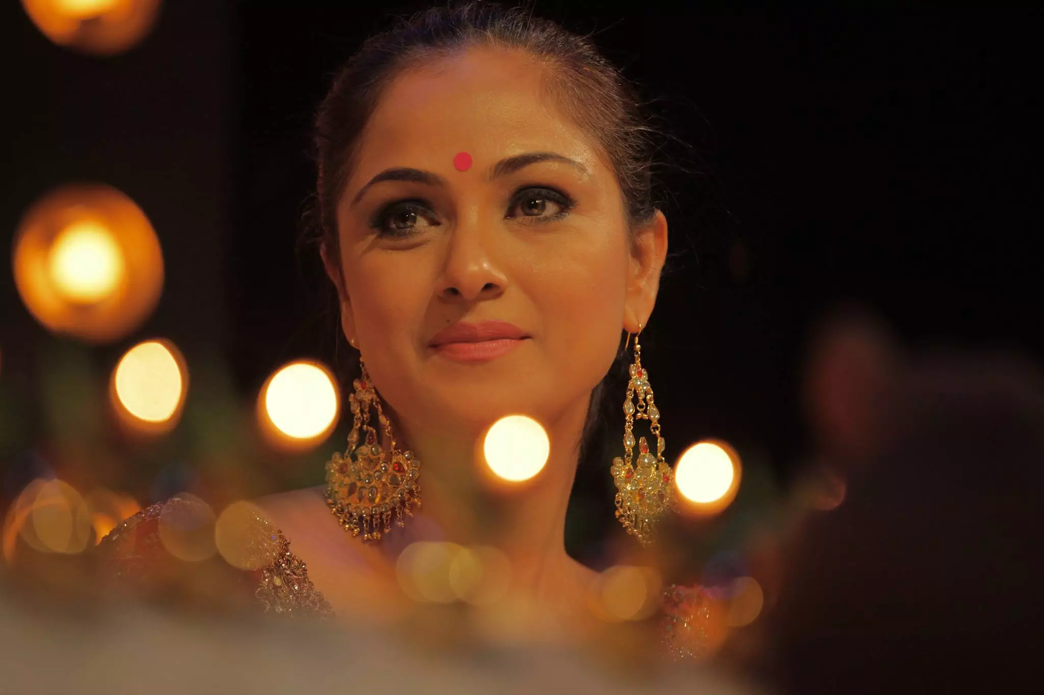 വിശ്വസിക്കാന്‍ സാധിച്ചില്ല,സത്യമാണോ എന്നറിയാന്‍ നുള്ളി നോക്കി;പേട്ടയുടെ പോസ്റ്റര്‍ കണ്ട് അന്തംവിട്ട് സിമ്രാന്‍