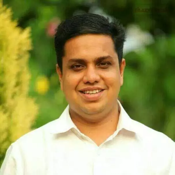 ബന്ധുനിയമനത്തില് കുടുങ്ങി ഷംസീര് എം.എല്.എ; ഭാര്യയുടെ നിയമനം ഹൈക്കോടതി റദ്ദാക്കി ബന്ധുനിയമനത്തില് കുടുങ്ങി ഷംസീര് എം.എല്.എ; ഭാര്യയുടെ നിയമനം ഹൈക്കോടതി റദ്ദാക്കി