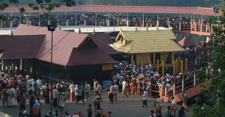 ശബരിമല വിധി നടപ്പാക്കാന് സര്ക്കാര് സാവകാശം തേടണമെന്ന് യു.ഡി.എഫ്; സാവകാശ ഹരജി നല്കാനാവില്ലെന്ന് മന്ത്രി ശബരിമല വിധി നടപ്പാക്കാന് സര്ക്കാര് സാവകാശം തേടണമെന്ന് യു.ഡി.എഫ്; സാവകാശ ഹരജി നല്കാനാവില്ലെന്ന് മന്ത്രി