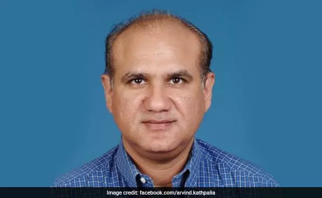 മദ്യപിച്ച് വിമാനം പറത്താനെത്തിയ എയര് ഇന്ത്യ പൈലറ്റിനെതിരെ നടപടി മദ്യപിച്ച് വിമാനം പറത്താനെത്തിയ എയര് ഇന്ത്യ പൈലറ്റിനെതിരെ നടപടി