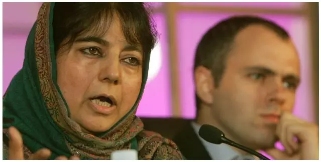 പ്രതിസന്ധി നീങ്ങുന്നു; ജമ്മു കശ്മീരില് അല്താഫ് ബുഖാരി മുഖ്യമന്ത്രിയാകും, ബി.ജെ.പി ദുര്ബലമാകുന്നു പ്രതിസന്ധി നീങ്ങുന്നു; ജമ്മു കശ്മീരില് അല്താഫ് ബുഖാരി മുഖ്യമന്ത്രിയാകും, ബി.ജെ.പി ദുര്ബലമാകുന്നു