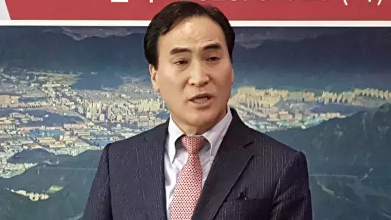 ദക്ഷിണ കൊറിയയുടെ കിം യാങ് ഇന്റര്പോളിന്റെ പുതിയ മേധാവി ദക്ഷിണ കൊറിയയുടെ കിം യാങ് ഇന്റര്പോളിന്റെ പുതിയ മേധാവി