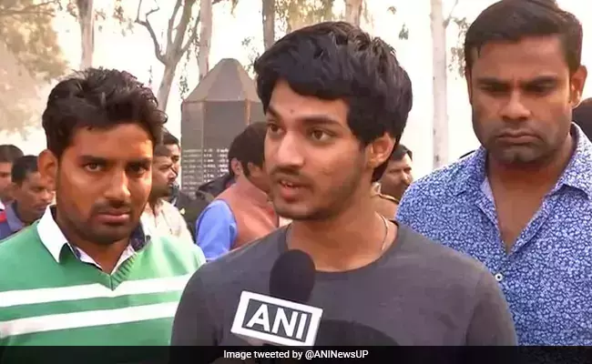 ‘’ഇന്ന് എനിക്ക് എന്റെ അച്ഛനെ നഷ്ടമായി; നാളെ മറ്റാര്ക്കോ നഷ്ടപ്പെടാനിരിക്കുന്നു’’ ‘’ഇന്ന് എനിക്ക് എന്റെ അച്ഛനെ നഷ്ടമായി; നാളെ മറ്റാര്ക്കോ നഷ്ടപ്പെടാനിരിക്കുന്നു’’