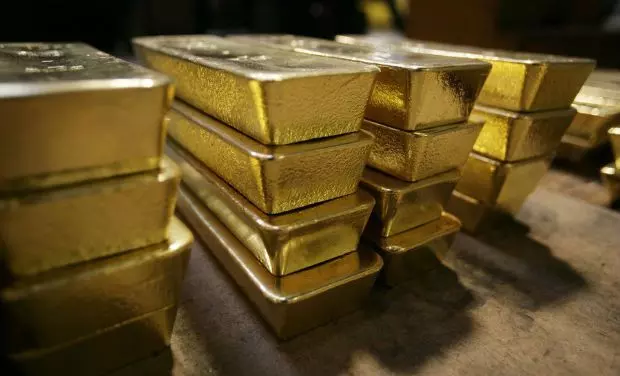 കരിപ്പൂര്‍ സ്വര്‍ണ്ണകടത്ത് കേസ്: എം.എല്‍.എമാരുടെ കത്ത് വിവാദത്തില്‍