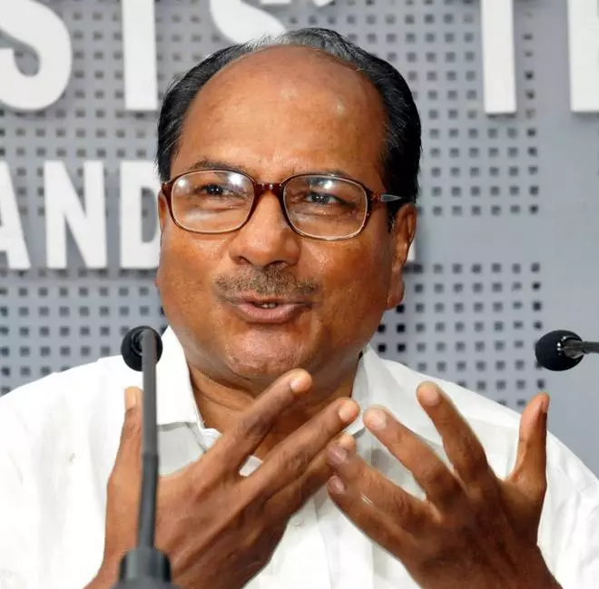 ‘സി.പി.എം നിലവില്‍ വന്നതിന് ശേഷം എന്ത് നവോത്ഥാനമാണ് നടത്തിയത് ?’ ശബരിമല വിഷയത്തില്‍ എ.കെ ആന്‍റണി