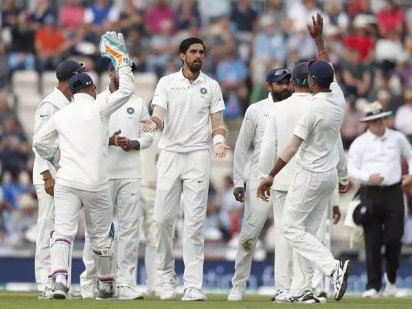 ആസ്ത്രേലിയയില് ഇന്ത്യന് ബൗളര്മാരെ കാത്തിരിക്കുന്ന അഗ്നിപരീക്ഷണം ആസ്ത്രേലിയയില് ഇന്ത്യന് ബൗളര്മാരെ കാത്തിരിക്കുന്ന അഗ്നിപരീക്ഷണം