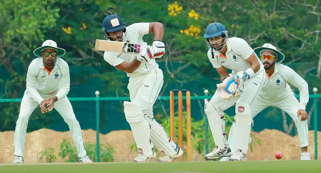 രഞ്ജി ട്രോഫിയില് കേരളത്തിന് ആദ്യ തോല്വി രഞ്ജി ട്രോഫിയില് കേരളത്തിന് ആദ്യ തോല്വി