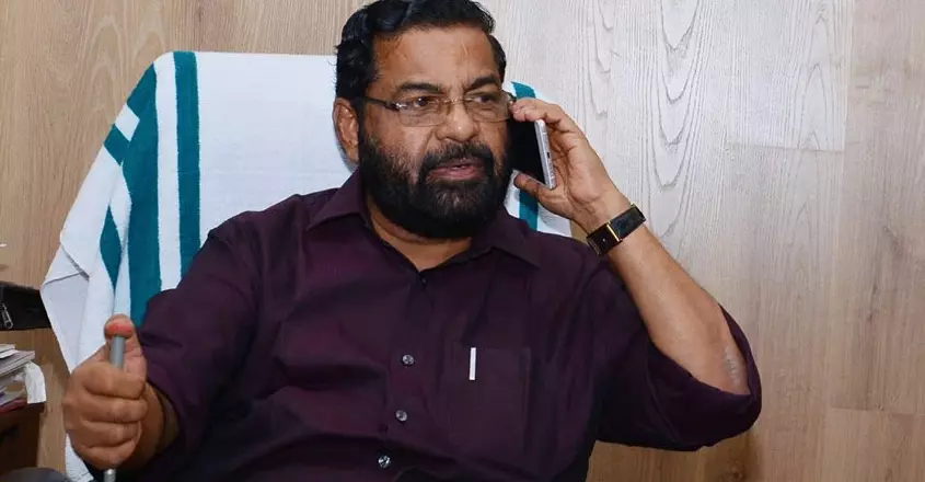 മനിതി സംഘത്തിന്‍റെ ശബരിമല ദര്‍ശനം: ഹൈക്കോടതി നിരീക്ഷണ സമിതി തീരുമാനിക്കട്ടെയെന്ന് മന്ത്രി