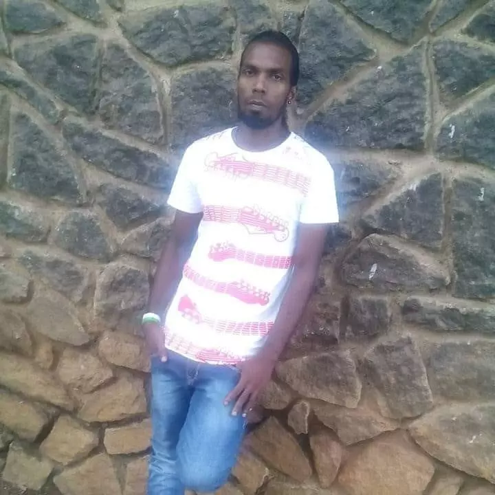 ‘’ജീവിതത്തില് ഇത്തിരി ശോകാവസ്ഥ തന്നെയാണ് മച്ചാനേ...ഡാന്സിലോട്ട് വന്നില്ലായിരുന്നെങ്കില് വല്ല ക്വട്ടേഷനോ മറ്റോ ആയിപ്പോയേനെ...’’ ‘’ജീവിതത്തില് ഇത്തിരി ശോകാവസ്ഥ തന്നെയാണ് മച്ചാനേ...ഡാന്സിലോട്ട് വന്നില്ലായിരുന്നെങ്കില് വല്ല ക്വട്ടേഷനോ മറ്റോ ആയിപ്പോയേനെ...’’