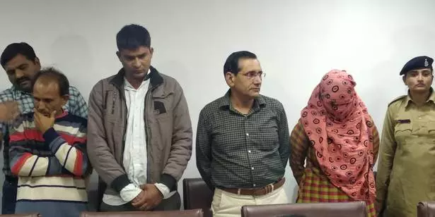 ചോദ്യപേപ്പര്‍ ചോര്‍ച്ച: രണ്ട് ബി.ജെ.പി പ്രവര്‍ത്തകര്‍ അറസ്റ്റില്‍