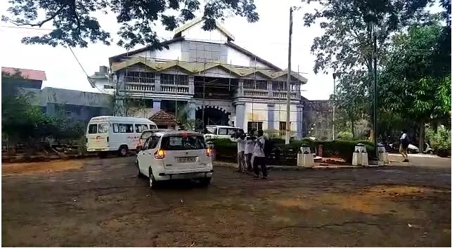 കനകമല കേസ്: സുബ്ഹാനി ഹാജ മൊയ്തീനെ ഫ്രഞ്ച് സംഘം ചോദ്യം ചെയ്യും കനകമല കേസ്: സുബ്ഹാനി ഹാജ മൊയ്തീനെ ഫ്രഞ്ച് സംഘം ചോദ്യം ചെയ്യും