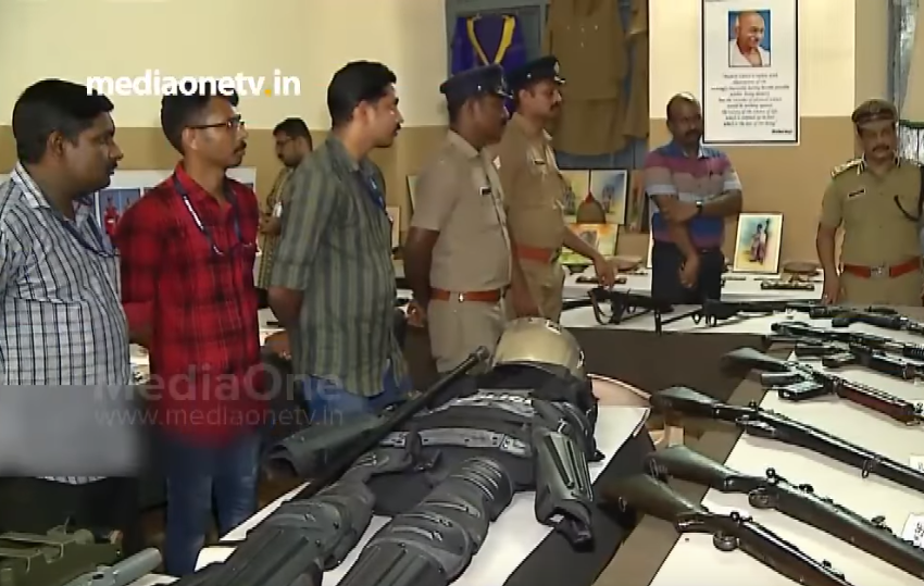 കാക്കിയുടെ ചരിത്രം പറഞ്ഞ് കലോത്സവ വേദിയിലെ പൊലീസ് പവലിയന്‍