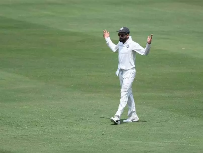 ഓസീസ് തകരുമ്പോള് നൃത്തം ചെയ്ത് വിരാട് കോഹ്ലി ഓസീസ് തകരുമ്പോള് നൃത്തം ചെയ്ത് വിരാട് കോഹ്ലി