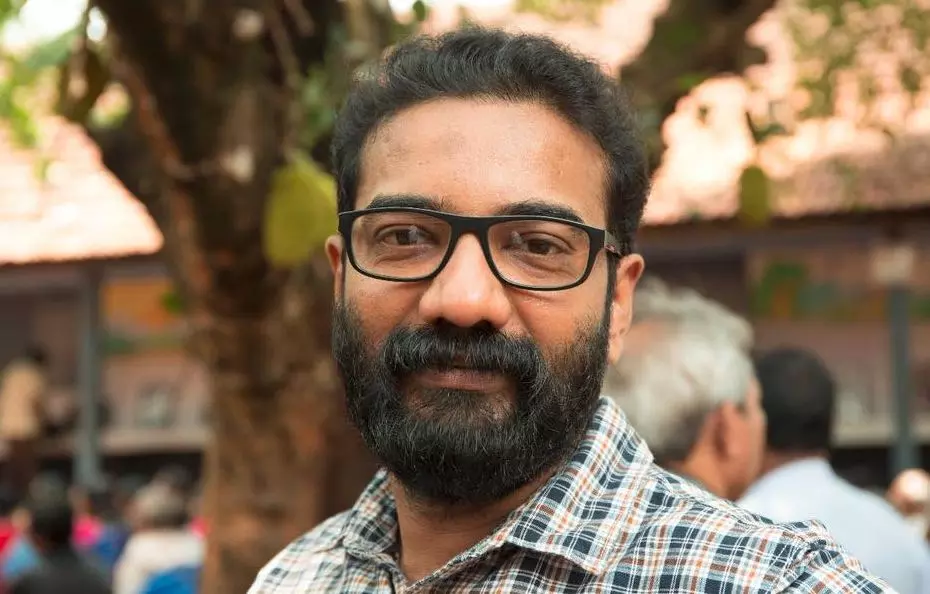 സിനിമയെ സ്നേഹിക്കുന്ന ആളുകൾ ഇപ്പോഴുമുണ്ട് എന്നതിന്റെ തെളിവാണ് ഐ.എഫ്.എഫ്.കെ: അബു വളയംകുളം സിനിമയെ സ്നേഹിക്കുന്ന ആളുകൾ ഇപ്പോഴുമുണ്ട് എന്നതിന്റെ തെളിവാണ് ഐ.എഫ്.എഫ്.കെ: അബു വളയംകുളം