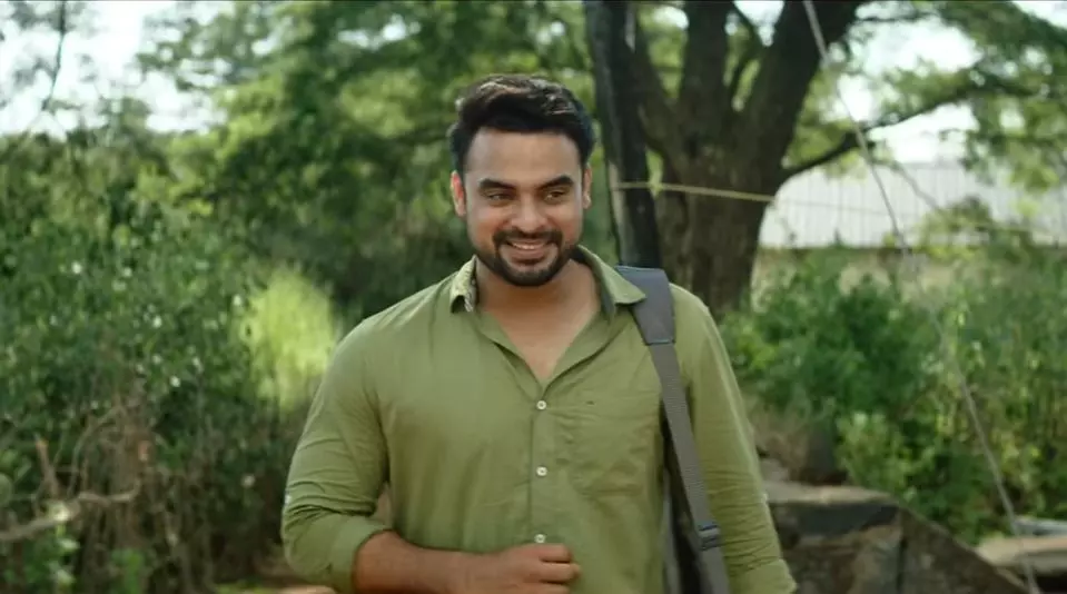 ഉമ്മയെ തേടിയിറങ്ങിയ ഹമീദ്- ടീസര് കാണാം ഉമ്മയെ തേടിയിറങ്ങിയ ഹമീദ്- ടീസര് കാണാം