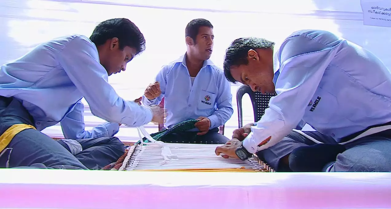 ഭിന്നശേഷിക്കാരെ സ്വയംപര്യാപ്തരാക്കുന്ന വീ സ്മൈയില്‍