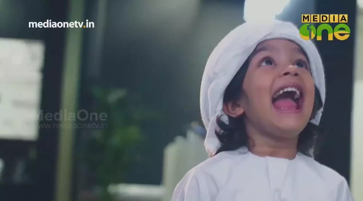 പരസ്യത്തിലെ മലയാളി ബാലൻ | Izin Hash 