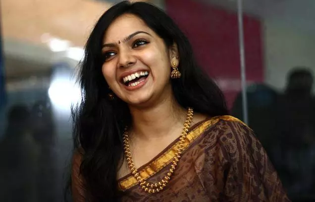 ‘സത്യം പറഞ്ഞാല് വിശ്വസിക്കുമോ?’; സംവൃത സുനില് സംസാരിക്കുന്നു ‘സത്യം പറഞ്ഞാല് വിശ്വസിക്കുമോ?’; സംവൃത സുനില് സംസാരിക്കുന്നു