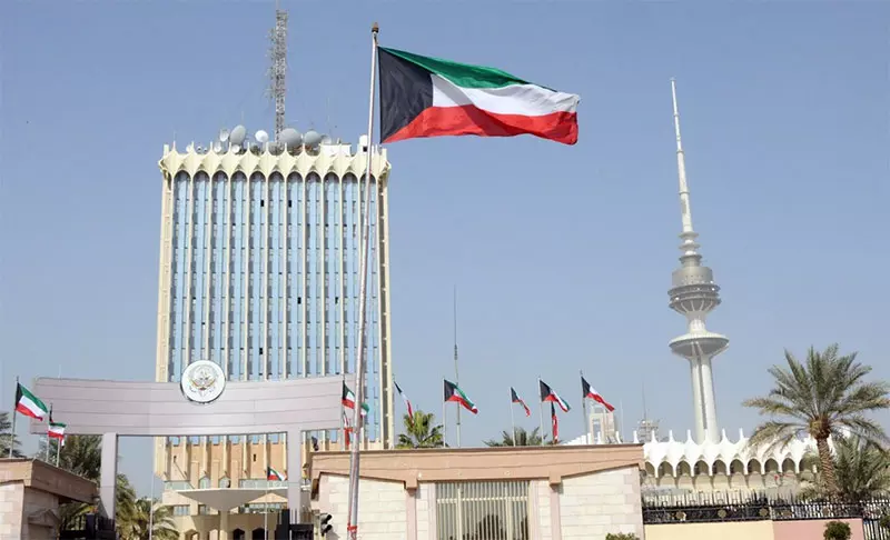 മാതാപിതാക്കൾക്കുള്ള സന്ദർശന വിസ മൂന്ന് മാസമാക്കി കുവൈത്ത് ആഭ്യന്തരമന്ത്രാലയ ഉത്തരവ് മാതാപിതാക്കൾക്കുള്ള സന്ദർശന വിസ മൂന്ന് മാസമാക്കി കുവൈത്ത് ആഭ്യന്തരമന്ത്രാലയ ഉത്തരവ്