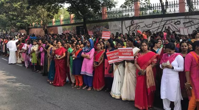 വനിതാമതിൽ വൻ വിജയമായെന്ന് ഇടതുമുന്നണി വിലയിരുത്തൽ വനിതാമതിൽ വൻ വിജയമായെന്ന് ഇടതുമുന്നണി വിലയിരുത്തൽ