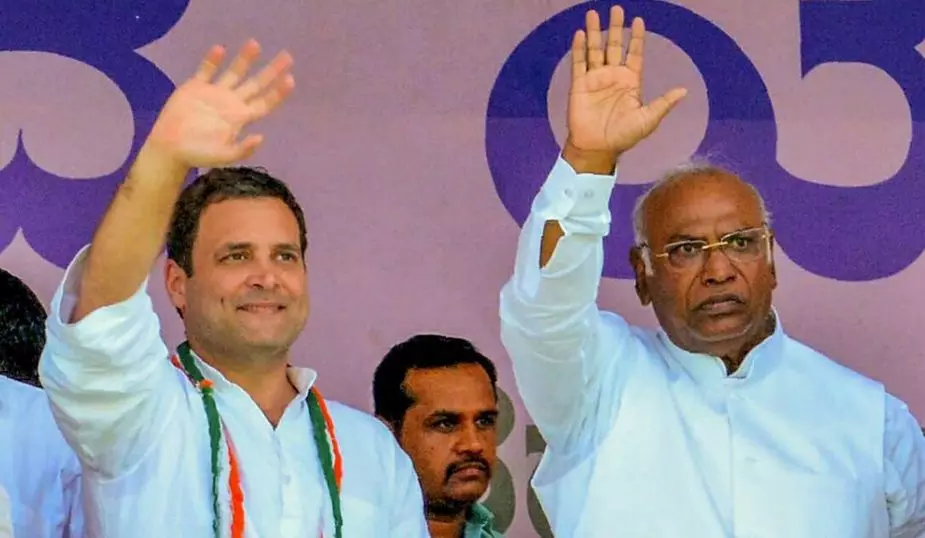 റഫാലില്‍ സി.എ.ജി റിപ്പോര്‍ട്ട്: കേന്ദ്രം കോടതിയെ തെറ്റിദ്ധരിപ്പിച്ചെന്ന് കോണ്‍ഗ്രസ് 