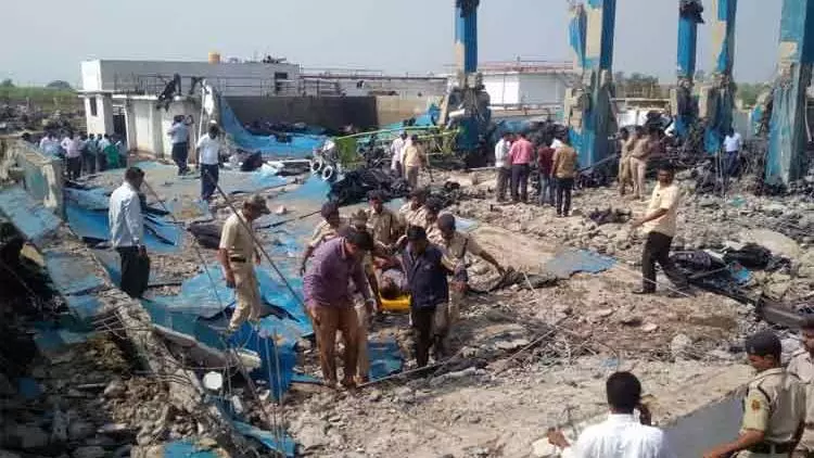 കർണാടകയിൽ പഞ്ചസാര ഫാക്ടറിയിൽ പൊട്ടിത്തെറി; ആറു മരണം കർണാടകയിൽ പഞ്ചസാര ഫാക്ടറിയിൽ പൊട്ടിത്തെറി; ആറു മരണം