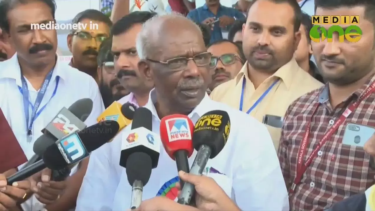 കാലത്തെ മതിലിൽ അടയാളപ്പെടുത്തുക 