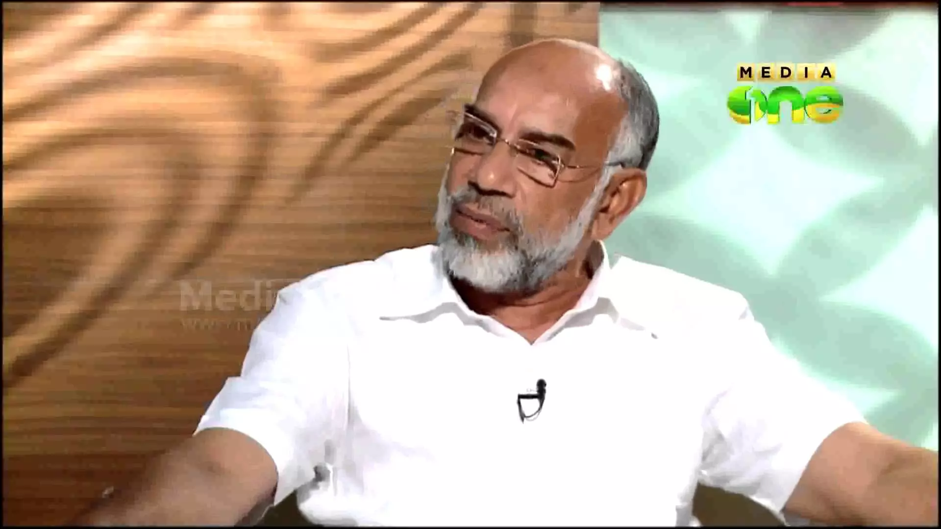 യു.ഡി.എഫില് സീറ്റ് ധാരണയായെന്ന് മുല്ലപ്പള്ളി പറഞ്ഞത് എന്തടിസ്ഥാനത്തിലാണെന്ന് അറിയില്ലെന്ന് കെ.പി.എ മജീദ് യു.ഡി.എഫില് സീറ്റ് ധാരണയായെന്ന് മുല്ലപ്പള്ളി പറഞ്ഞത് എന്തടിസ്ഥാനത്തിലാണെന്ന് അറിയില്ലെന്ന് കെ.പി.എ മജീദ്