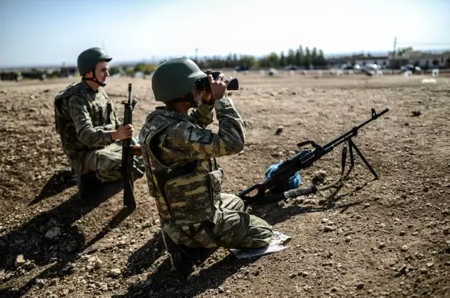 യമന് സെെനത്തെ ലക്ഷ്യം വെച്ച് സ്ഥാപിച്ച മെെനുകള് സഖ്യസേന നിര്വീര്യമാക്കി യമന് സെെനത്തെ ലക്ഷ്യം വെച്ച് സ്ഥാപിച്ച മെെനുകള് സഖ്യസേന നിര്വീര്യമാക്കി