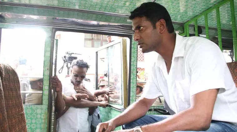 പ്രൊഡ്യൂസേഴ്‌സ് കൗണ്‍സില്‍  ഓഫിസിന് മുന്നില്‍ സംഘര്‍ഷം; നടന്‍ വിശാല്‍ അറസ്റ്റില്‍