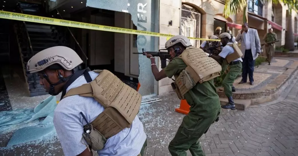 നെയ്റോബിയിലെ കെട്ടിട സമുച്ചയത്തില് ഭീകരാക്രമണം: കൊല്ലപ്പെട്ടവരുടെ എണ്ണം 21 ആയി നെയ്റോബിയിലെ കെട്ടിട സമുച്ചയത്തില് ഭീകരാക്രമണം: കൊല്ലപ്പെട്ടവരുടെ എണ്ണം 21 ആയി