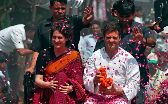 പൂജ്യവും പൂജ്യവും ചേര്‍ന്നാല്‍ പൂജ്യം: രാഹുലിനെയും പ്രിയങ്കയെയും പരിഹസിച്ച് യോഗി 