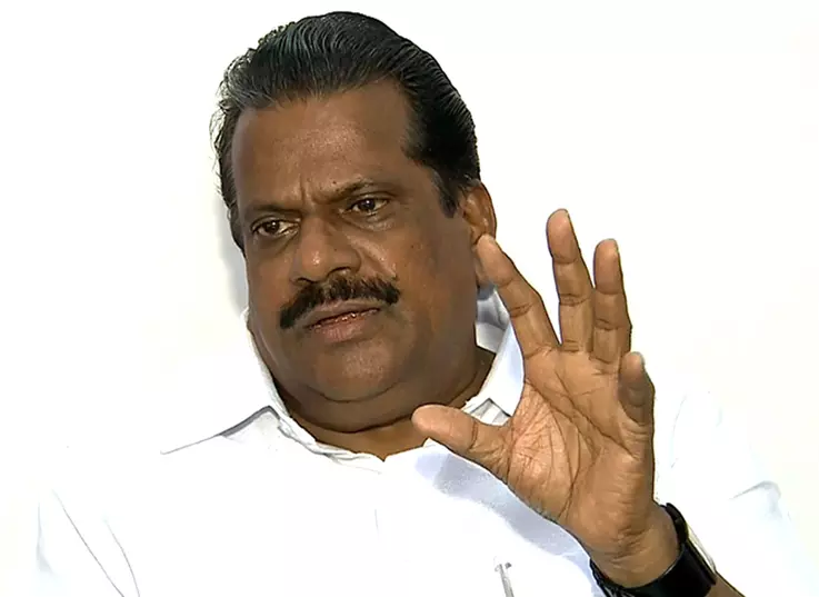 ആലപ്പാട് ഖനനം നിർത്തിവെക്കില്ല; പുറത്ത് നിന്നുള്ളവരാണ് സമരത്തിന് പിന്നിലെന്ന് ആവര്ത്തിച്ച് ഇ.പി ജയരാജന് ആലപ്പാട് ഖനനം നിർത്തിവെക്കില്ല; പുറത്ത് നിന്നുള്ളവരാണ് സമരത്തിന് പിന്നിലെന്ന് ആവര്ത്തിച്ച് ഇ.പി ജയരാജന്