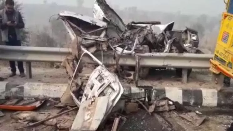 ഹരിയാനയില്‍ മൂടല്‍മഞ്ഞില്‍ 50 വാഹനങ്ങള്‍ കൂട്ടിയിടിച്ചു; എട്ട് മരണം