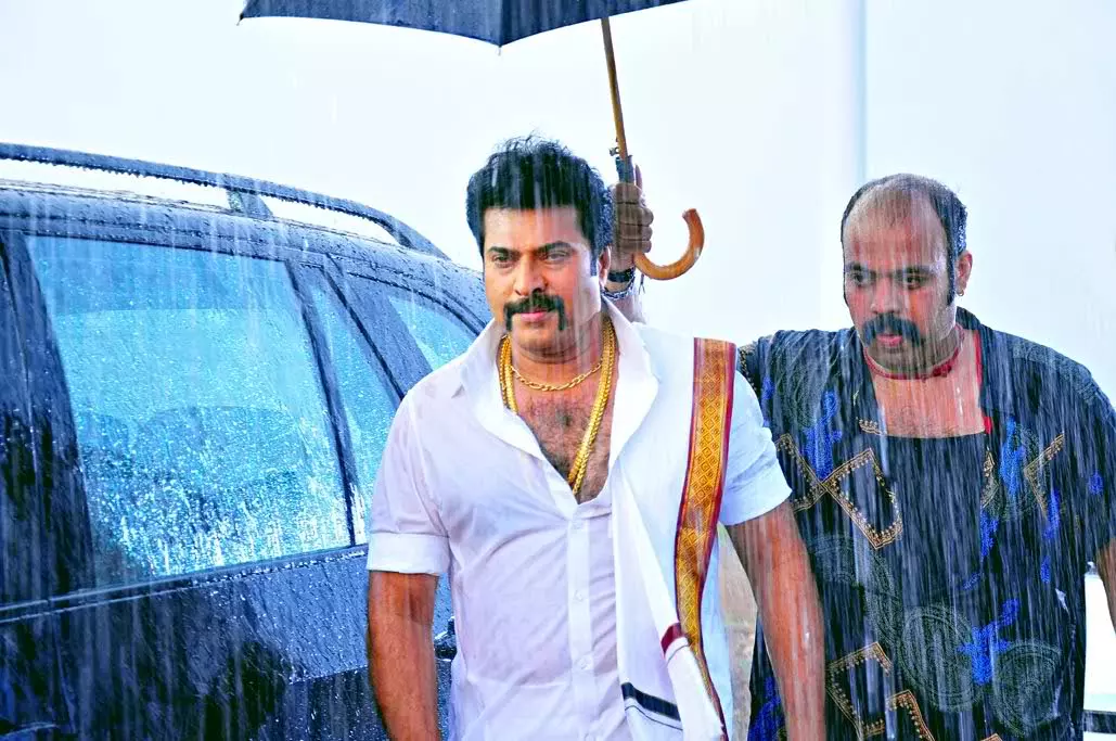 മാസ് ലുക്കില്‍ മമ്മൂട്ടി; മധുരരാജ ഫസ്റ്റ് ലുക്ക് പുറത്ത്