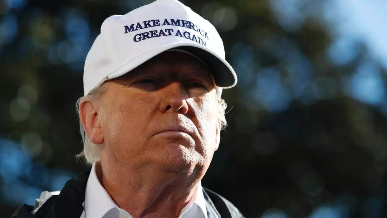 അടിയന്തരാവസ്ഥ പ്രഖ്യാപിക്കാന് മടിക്കില്ലെന്നാവര്ത്തിച്ച് ട്രംപ് അടിയന്തരാവസ്ഥ പ്രഖ്യാപിക്കാന് മടിക്കില്ലെന്നാവര്ത്തിച്ച് ട്രംപ്