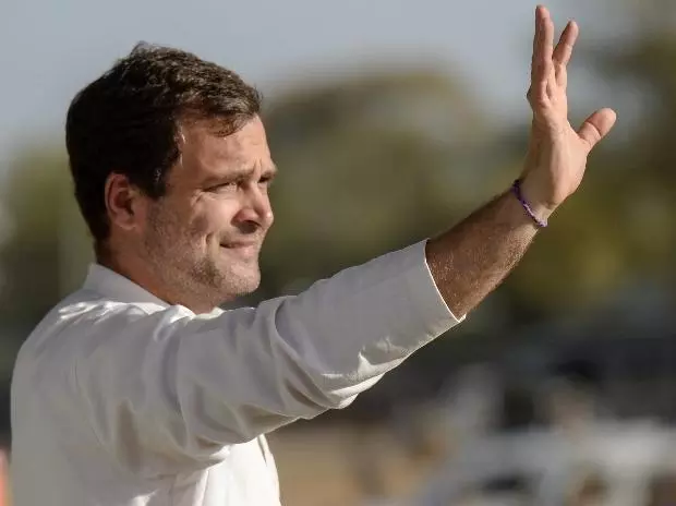 രാഹുലും പ്രിയങ്കയും കേരളത്തില്; വ്യാഴാഴ്ച്ച പത്രിക സമര്പ്പിക്കും രാഹുലും പ്രിയങ്കയും കേരളത്തില്; വ്യാഴാഴ്ച്ച പത്രിക സമര്പ്പിക്കും