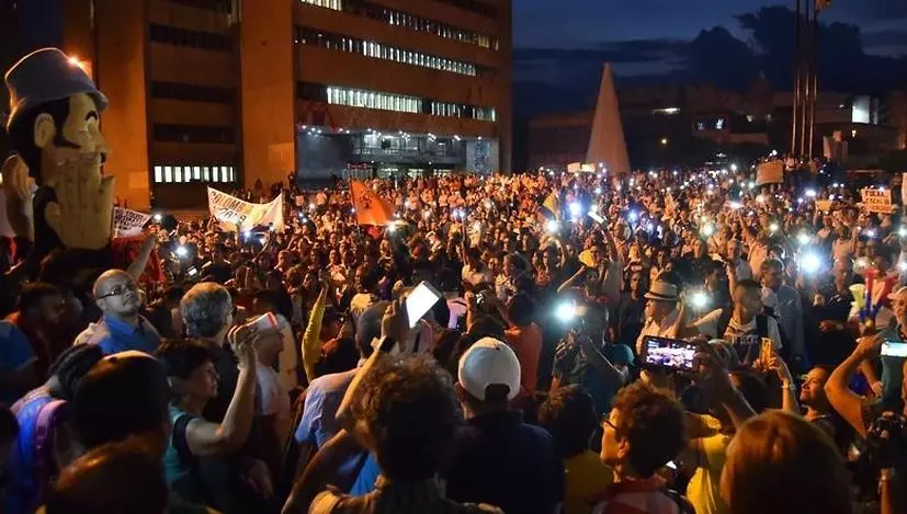 കൊളംബിയയില് അറ്റോര്ണി ജനറലിനെതിരെ പ്രതിഷേധം ശക്തമാകുന്നു കൊളംബിയയില് അറ്റോര്ണി ജനറലിനെതിരെ പ്രതിഷേധം ശക്തമാകുന്നു