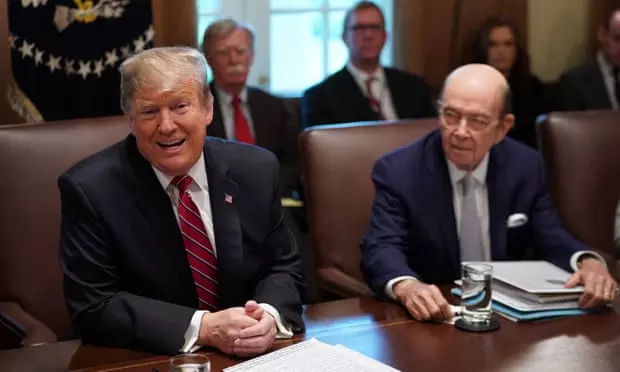 അമേരിക്കയില് ഭരണസ്തംഭനം ഒഴിവാക്കാന് നീക്കങ്ങളുമായി സെനറ്റ് അമേരിക്കയില് ഭരണസ്തംഭനം ഒഴിവാക്കാന് നീക്കങ്ങളുമായി സെനറ്റ്