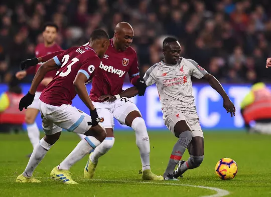 ലിവര്പൂളിനെ സമനിലയില് തളച്ച് വെസ്റ്റ്ഹാം ലിവര്പൂളിനെ സമനിലയില് തളച്ച് വെസ്റ്റ്ഹാം