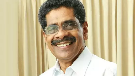 വടകര, വയനാട് സ്ഥാനാര്ഥികളെ പ്രഖ്യാപിക്കാത്തതില് ആശങ്കയില്ലെന്ന് മുല്ലപ്പള്ളി വടകര, വയനാട് സ്ഥാനാര്ഥികളെ പ്രഖ്യാപിക്കാത്തതില് ആശങ്കയില്ലെന്ന് മുല്ലപ്പള്ളി