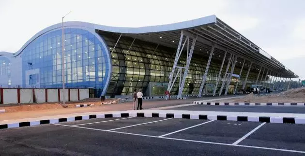 തിരുവനന്തപുരം വിമാനത്താവളം സ്വകാര്യവ്യക്തികള്‍ ഏറ്റെടുക്കാന്‍ അനുവദിക്കില്ലെന്ന് സര്‍ക്കാര്‍