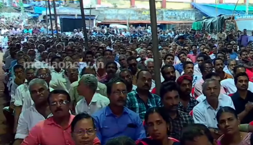 വടകരയില്‍ യു.ഡി.എഫിനെ പ്രതിരോധിക്കാൻ രക്തസാക്ഷി കുടുംബസംഗമം ഒരുക്കി എൽ.ഡി.എഫ്