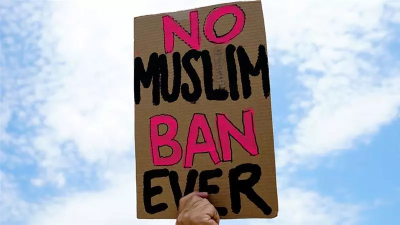 ട്രംപിന്റെ കുടിയേറ്റ നിയമങ്ങൾ പ്രതിഷേധാര്ഹം; ഇൽഹാൻ ഒമർ ട്രംപിന്റെ കുടിയേറ്റ നിയമങ്ങൾ പ്രതിഷേധാര്ഹം; ഇൽഹാൻ ഒമർ